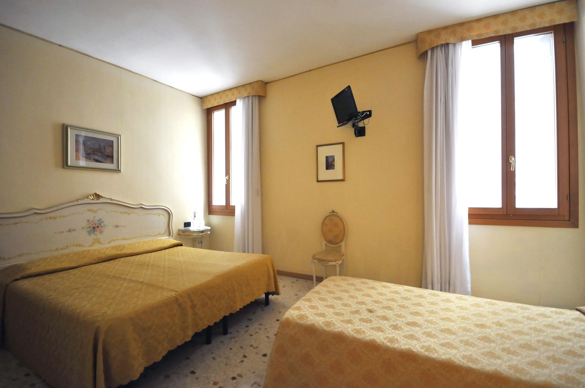 Gasthuis Ca' Leon D'oro 3*